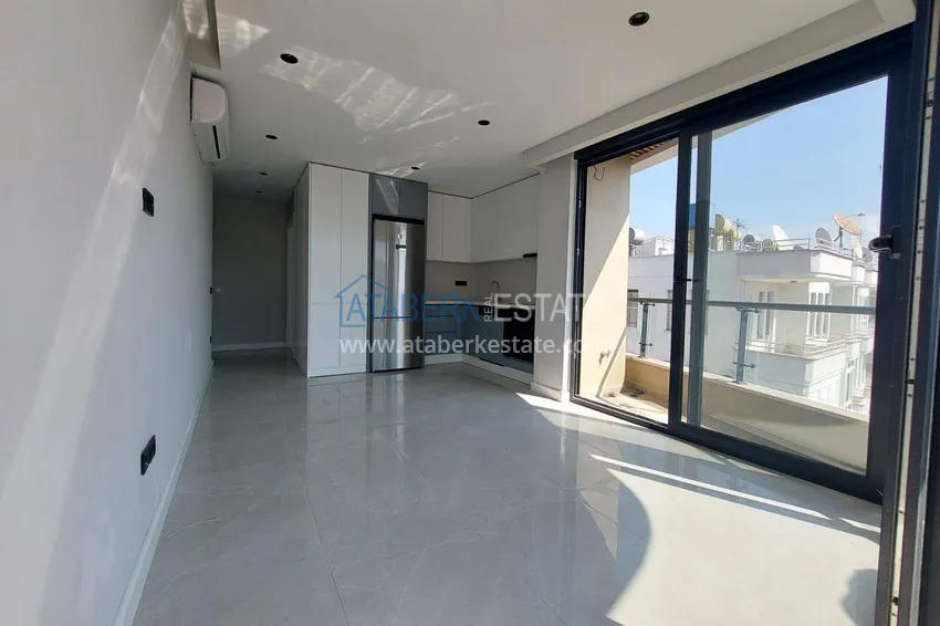 Kupuj  Apartament 1+1 w centrum Alanyi - z widokiem na morze i fortecę, plaża Kleopatra 5 