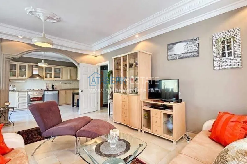Kupuj  Apartament 2+1 w centrum Alanyi — meble, widok na góry, przeszklony balkon, plaża Kleopatra  6 