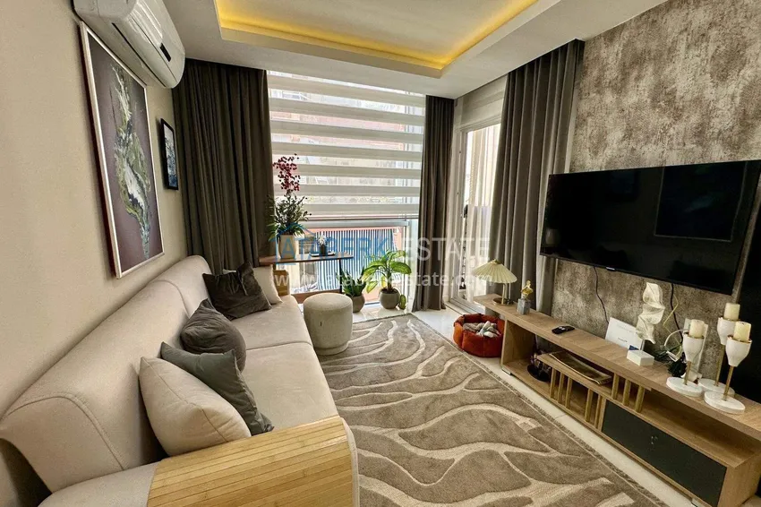Kupuj  Nieruchomość w centrum Alanyi - apartament 1+1 z nowymi meblami, plaża Keykubat 2 