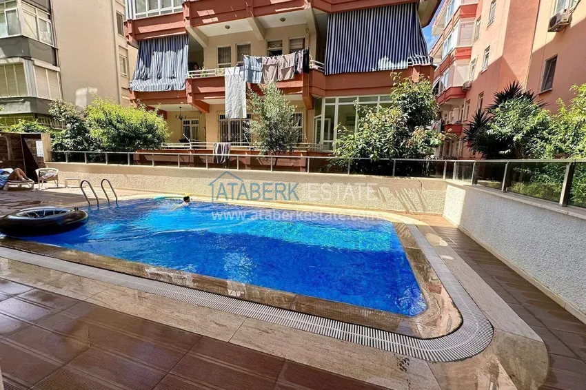 Nieruchomość w centrum Alanyi - apartament 1+1 z nowymi meblami, plaża Keykubat 2 