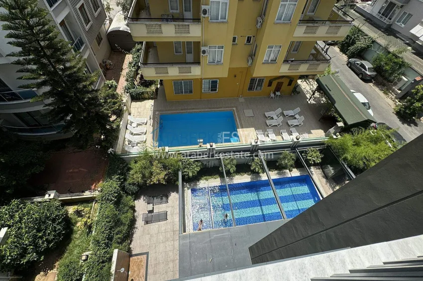 Kupuj  Penthouse w centrum Alanyi - 2+1 umeblowane, plaża Kleopatra 11 
