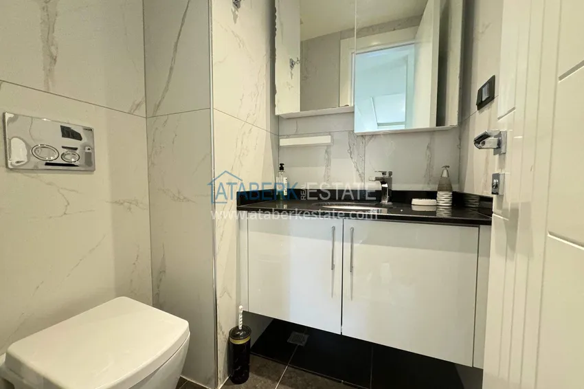 Kupuj  Penthouse w centrum Alanyi - 2+1 umeblowane, plaża Kleopatra 8 