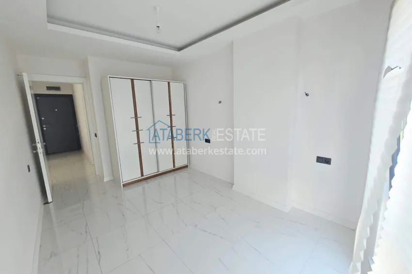 Kupuj  Apartament na zezwolenie na pobyt w centrum Alanyi - 1+1 w okazyjnej cenie, plaża Keykubat 9 