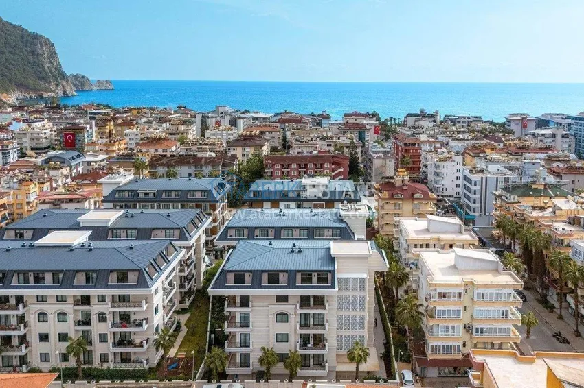 Duplex w Alanyi, plaża Kleopatra - 350 metrów od morza, wykończenia premium, widok na góry 1 