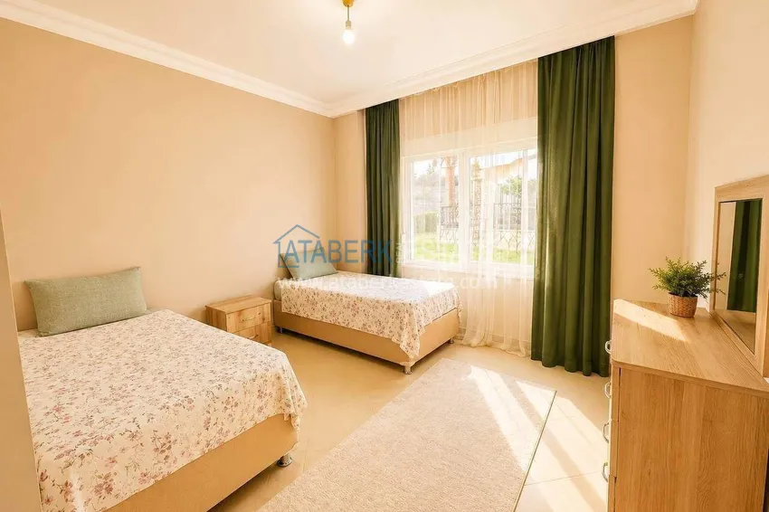 Kupuj  Mieszkanie 2+1 w Mahmutlar - 130 m² umeblowane i widoki na góry 5 