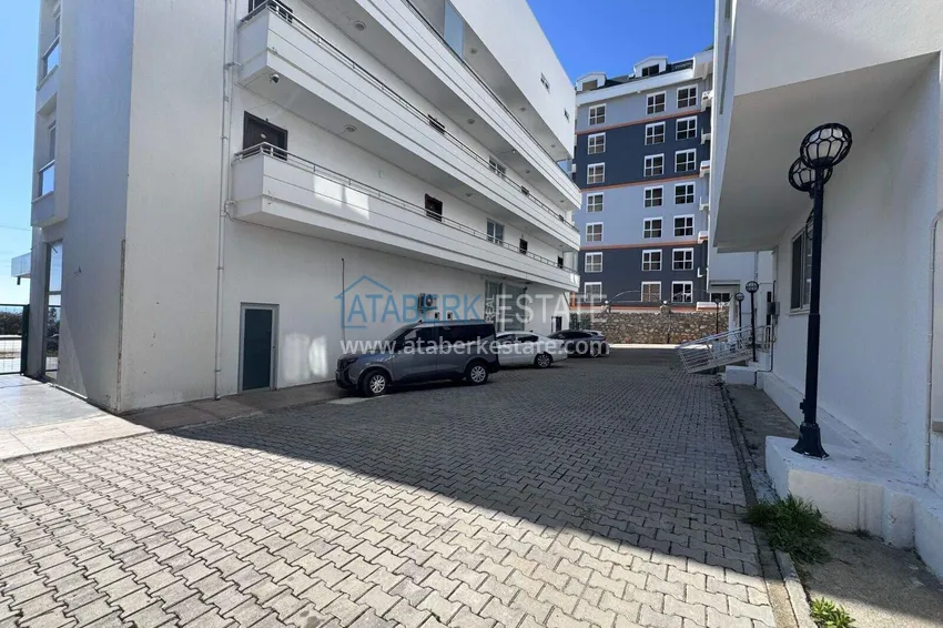 Apartament 1+1 za pozwolenie na pobyt w Alanyi — korzystna cena, meble, widok na morze  8 