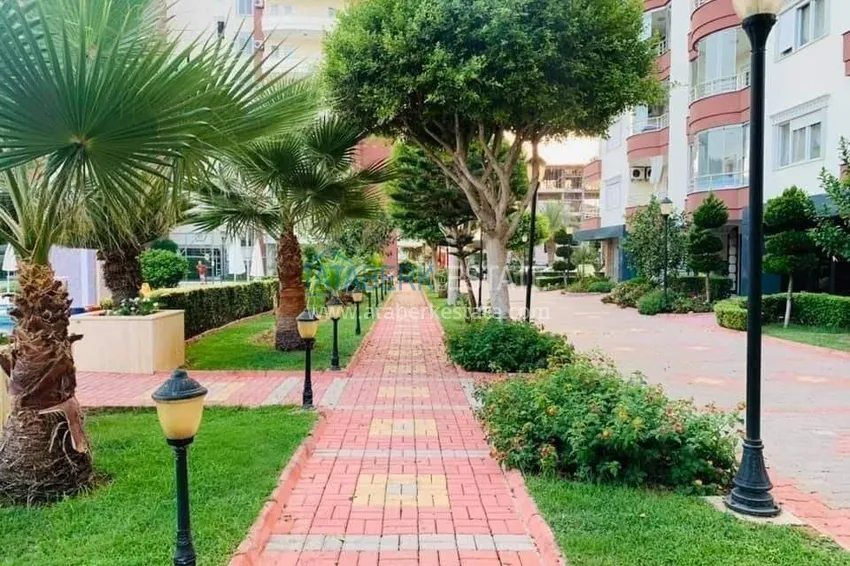 Apartament 2+1 na zezwolenie na pobyt w Alanyi, dzielnica Tosmur - meble, widoki na góry i morze 9 