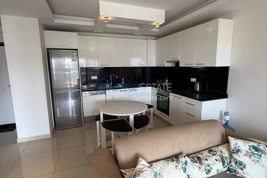 Kupuj Apartament 1+1 na zezwolenie na pobyt w Alanyi, dzielnica Cikcilli - widok na morze, meble, rezydencja premium 2