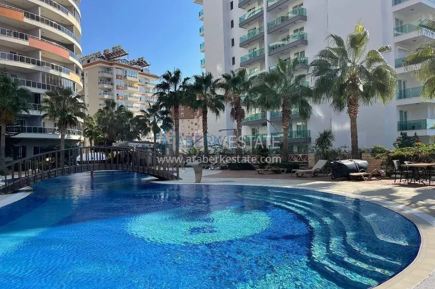 Apartament 1+1 w Alanya, dzielnica Cikcilli - umeblowany i z widokiem na morze, przeszklony balkon  6 