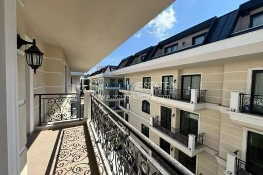 Kupuj 2+1 duplex w centrum Alanyi, plaża Kleopatra — kompleks z licencją wynajmu 10 