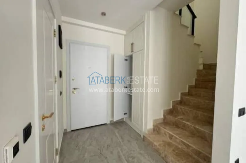 Kupuj 2+1 duplex w centrum Alanyi, plaża Kleopatra — kompleks z licencją wynajmu 1 