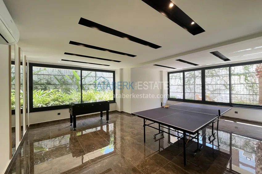2+1 duplex w centrum Alanyi, plaża Kleopatra — kompleks z licencją wynajmu 18 