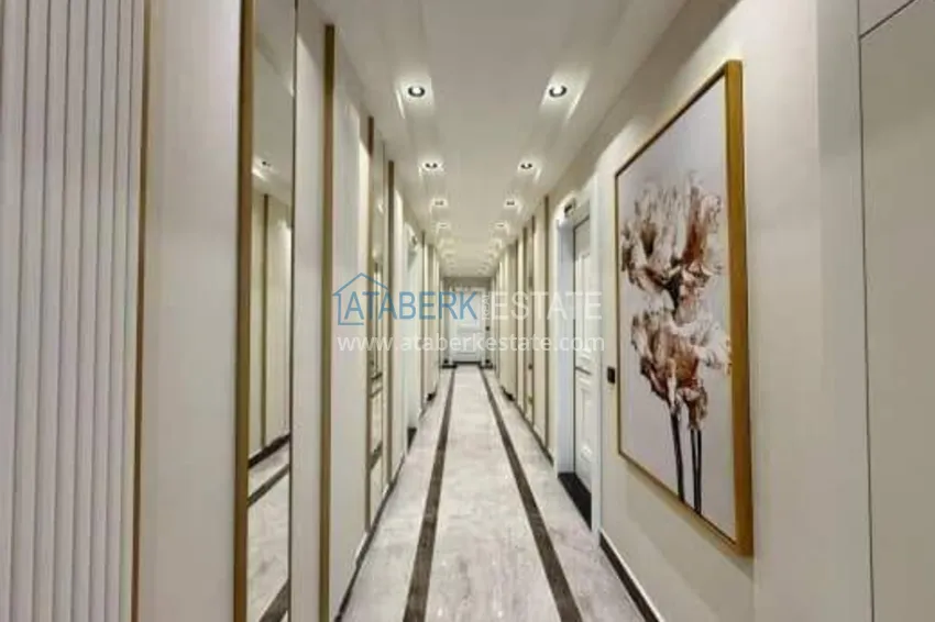 2+1 duplex w centrum Alanyi, plaża Kleopatra — kompleks z licencją wynajmu 25 