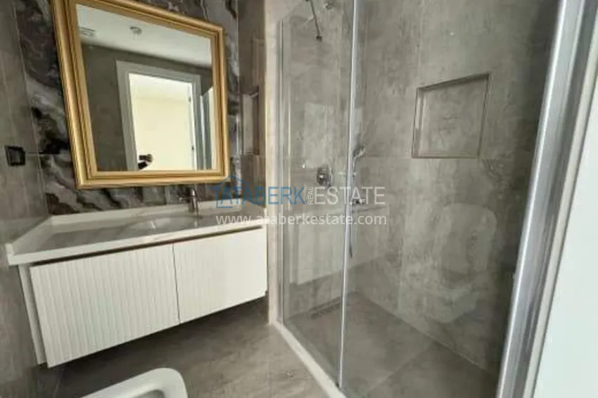 Kupuj 2+1 duplex w centrum Alanyi, plaża Kleopatra — kompleks z licencją wynajmu 8 