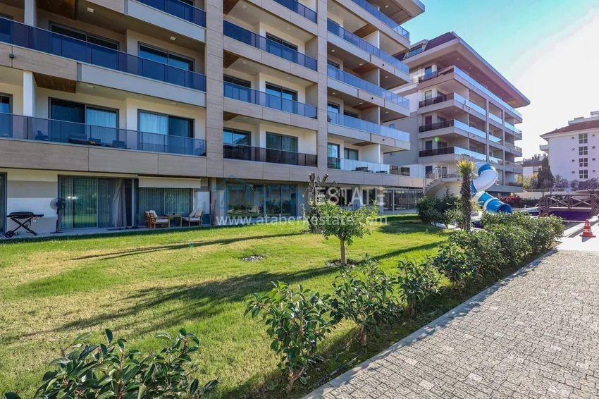Penthouse 3+1 w Alanyi, dzielnica Kestel — zezwolenie na pobyt, raty do 3 lat, widok na morze i góry 10 
