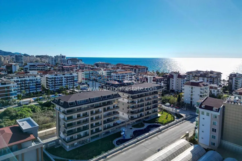 Penthouse 3+1 w Alanyi, dzielnica Kestel — zezwolenie na pobyt, raty do 3 lat, widok na morze i góry 1 