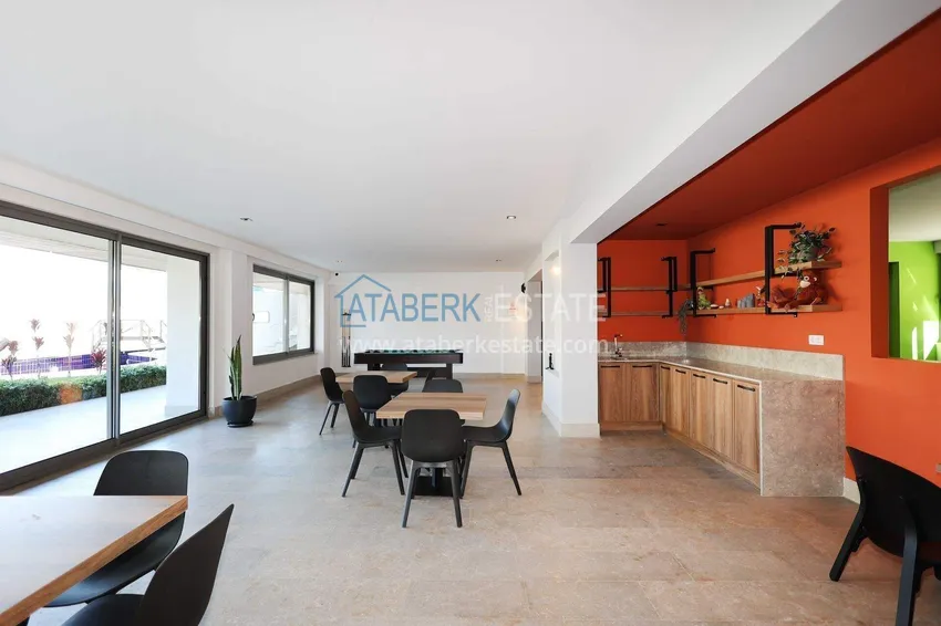 Penthouse 3+1 w Alanyi, dzielnica Kestel — zezwolenie na pobyt, raty do 3 lat, widok na morze i góry 24 