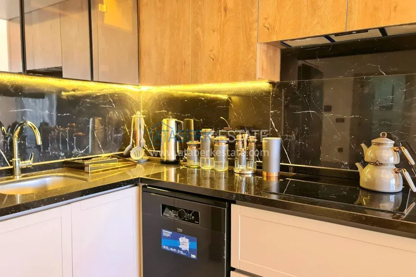 Kupuj  Apartamenty od dewelopera na raty w Alanyi - komfortowy kompleks w okolicy Oba  4 