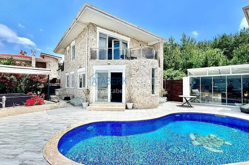 5+1 umeblowana willa w Alanya, dzielnica Kargicak  1 