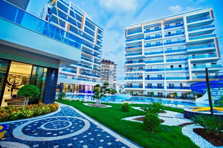 Apartament 1+1 umeblowany z dużym tarasem w nowoczesnym kompleksie 6 